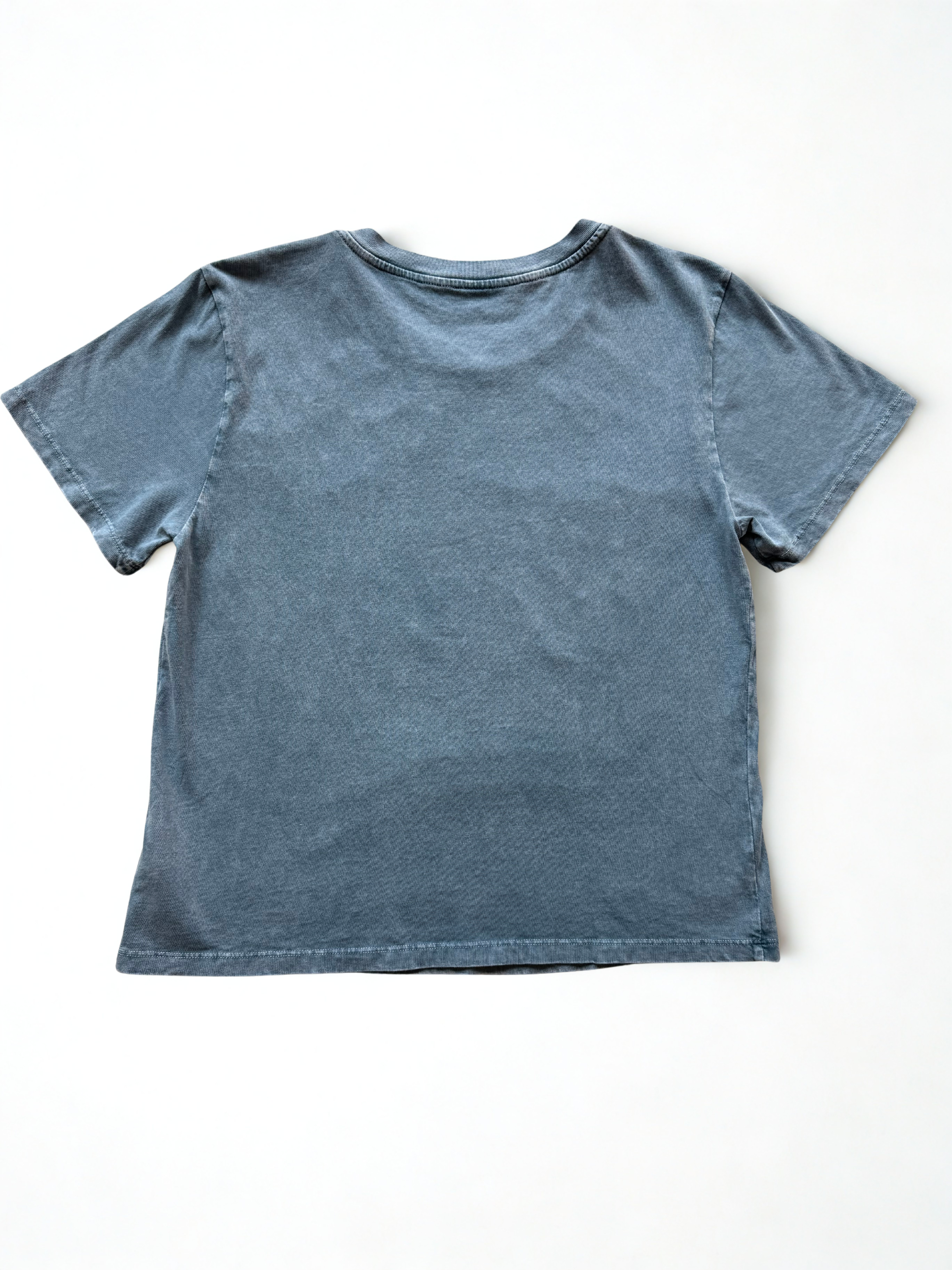 DARLIN MINERAL GRAPHIC TOP